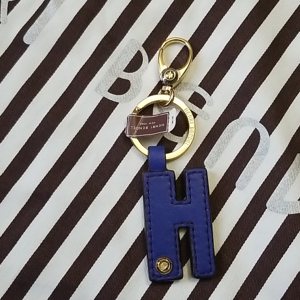 Henri bendel key fob